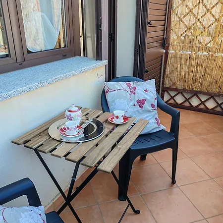 Apartment Mare E Monti - Bilocale Indipendente *